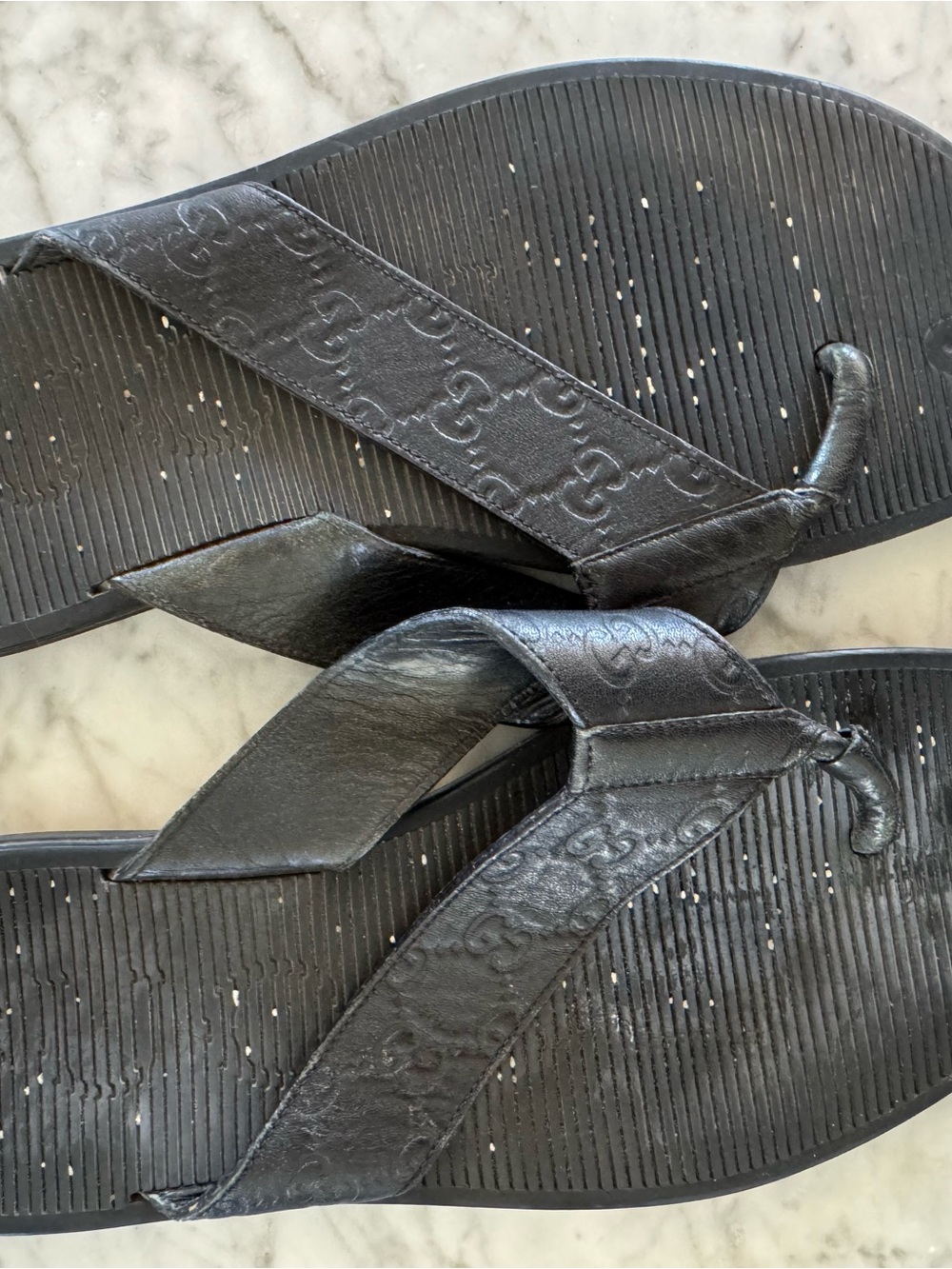 Gucci Black Logo Embossed Leather Flip-Flops